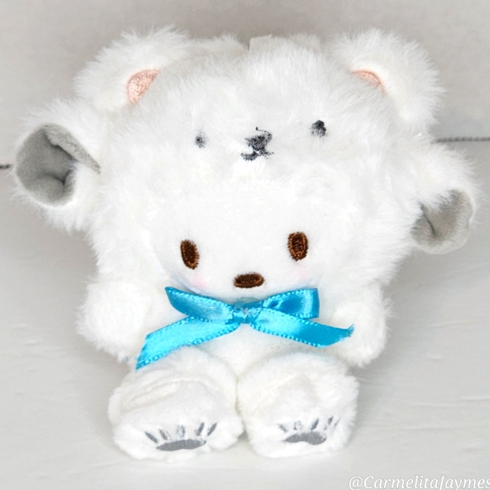 POCHACCO 🐻‍❄ Bag Clip in Polar Bear Costume Sanrio Hello Kitty ☆》NWT《☆